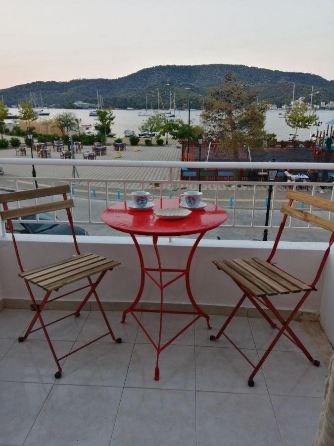 Apartmán Waterway View Galatás Exteriér fotografie